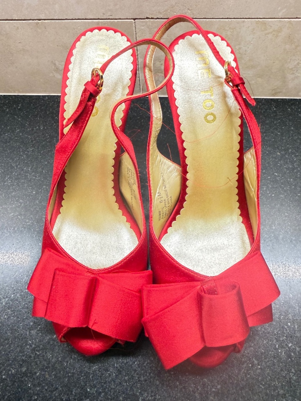 NWT. FIRE ENGINE RED. 4 INCH SLINGBACK PUMPS. SIZE 9